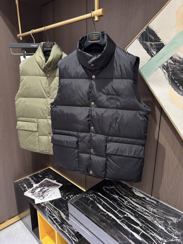 Prada Pra25S New Casual Down Sleeveless Vest, Sizes M-2XL DDD