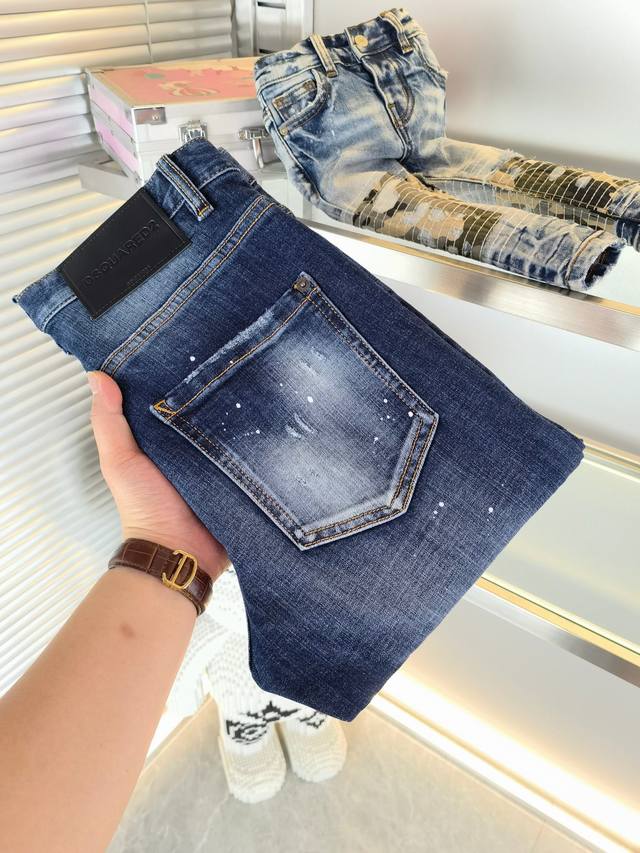 Featured Dsquared2 Men's Original High-End Jeans! Complete official website, ne