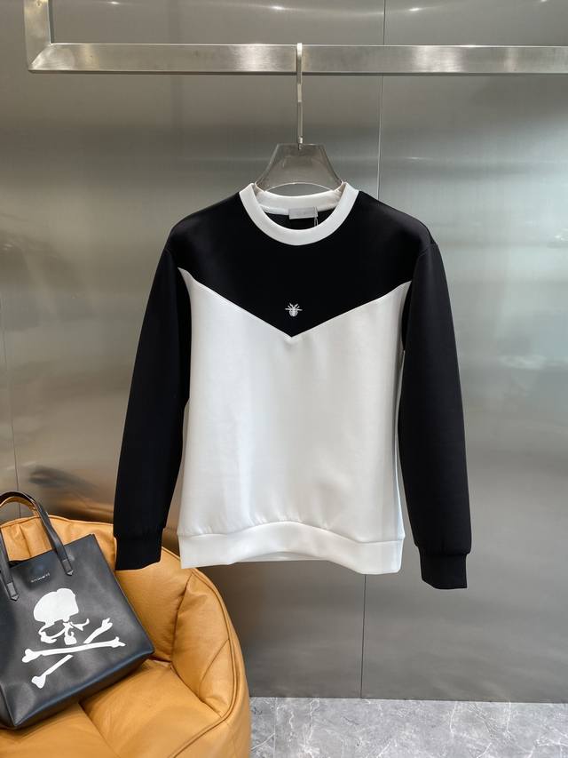 2025 Autumn/Winter New Arrival Air Layer Crew Neck Sweatshirt, featuring the br