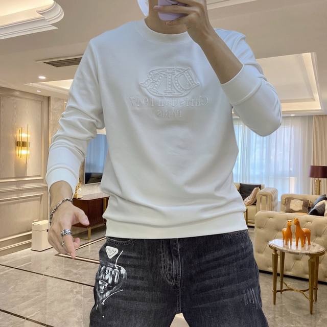 Dior 2025 Fall/Winter Gw Synchronized Sweatshirt/T-Shirt! Continuing the classic