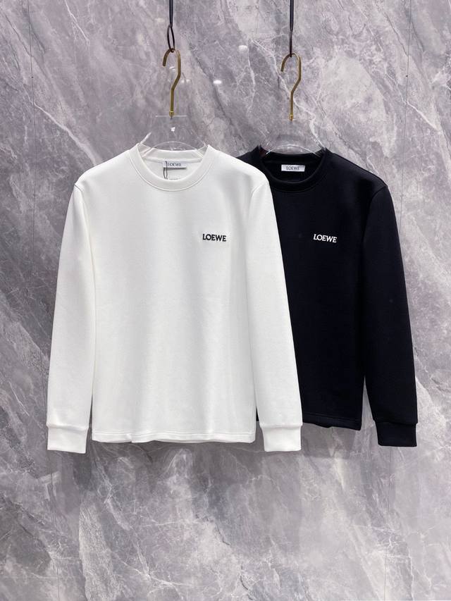 Loewe 2025 Autumn/Winter New Fashion Casual Long-Sleeve T-Shirt, made from selec