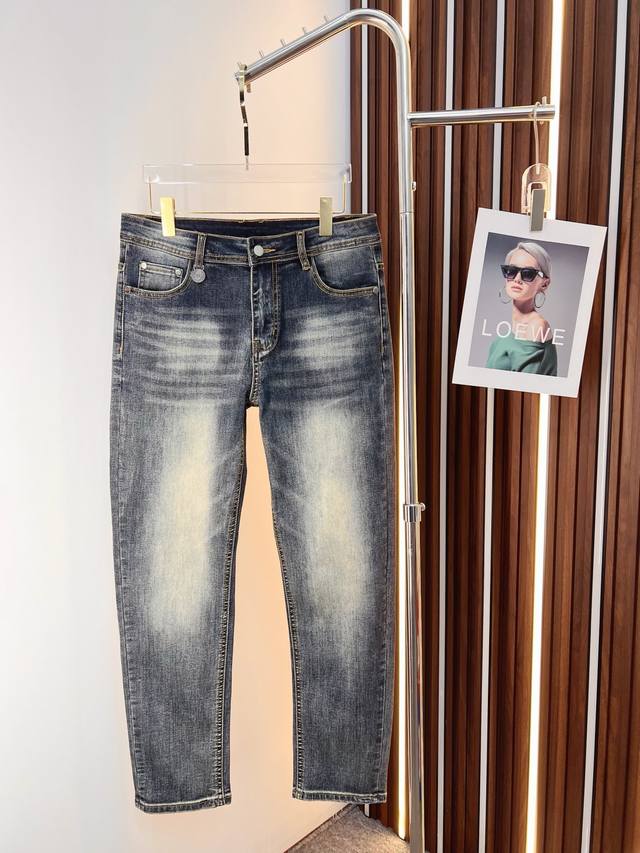 Dg Men's Denim Jeans, officially announced in the catalog and posters! Made with