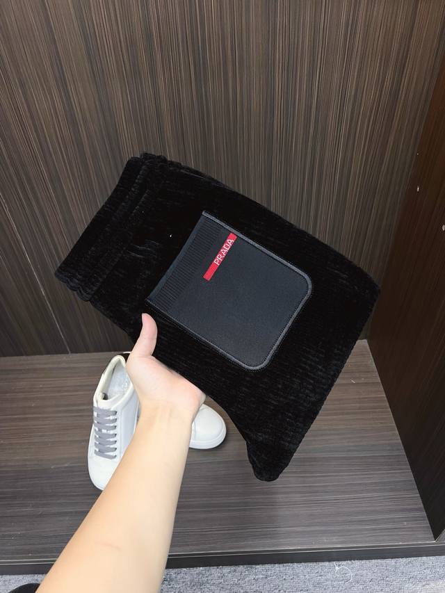 Prada 2025 Latest Trade Order Corduroy Casual Pants! Excellent condition!! Cust