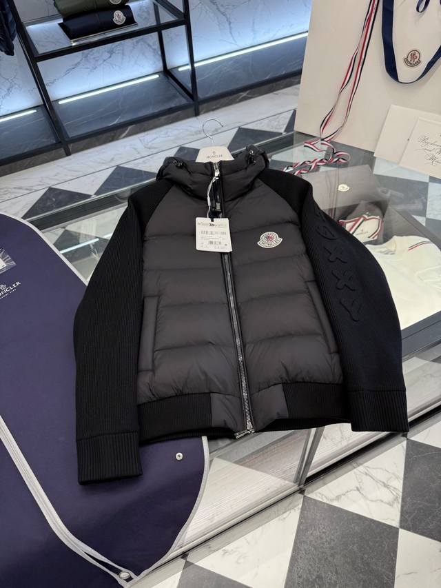 Moncler X Christopher Raxxy Celebrity Style Unisex Embossed Thick Knit Hooded Do