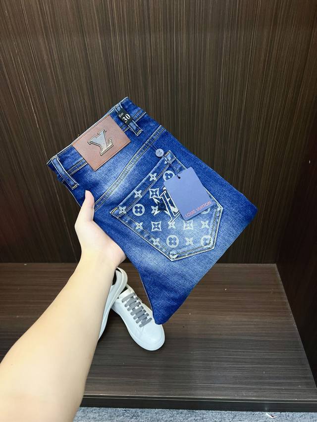 Lv 2025 Autumn/Winter New Arrival - High-Quality Jeans, 1:1 Original from Depart