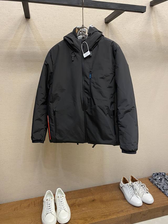 Prada New Original Down Jacket, High-End Customization, Top-Quality National St