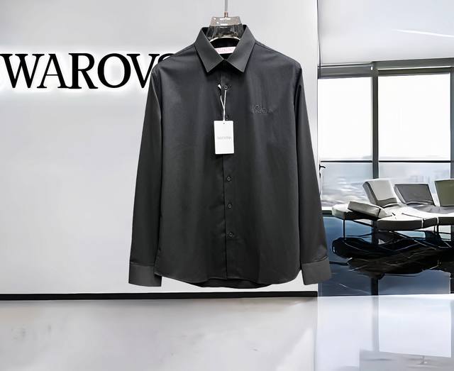 Autumn/Winter Hot Item, Valentino High-End Quality. 2025 Latest Hot Item Shirt