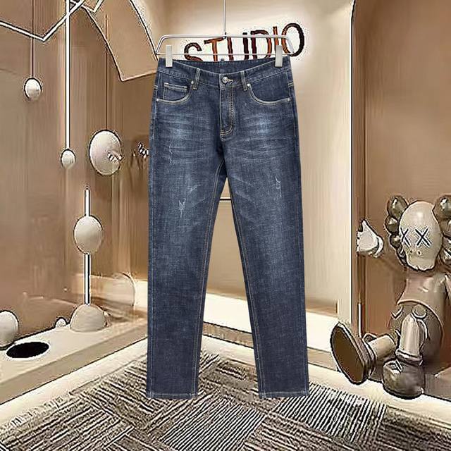 Autumn/Winter New Arrival. Fendi 2025 Official Website High-End New Arrival - A