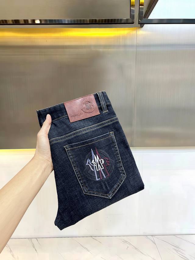 Featured. Autumn/Winter New Arrivals. Long-term Stock. High-quality Moncler 202