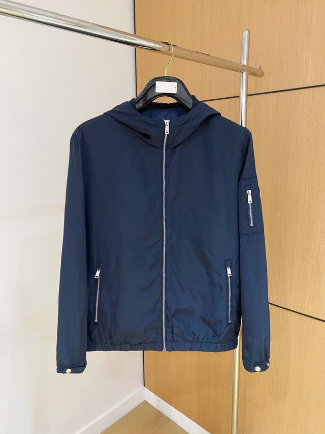 Prada 25Ss Autumn/Winter New Fashionable and Versatile Men's Casual Jacket. The