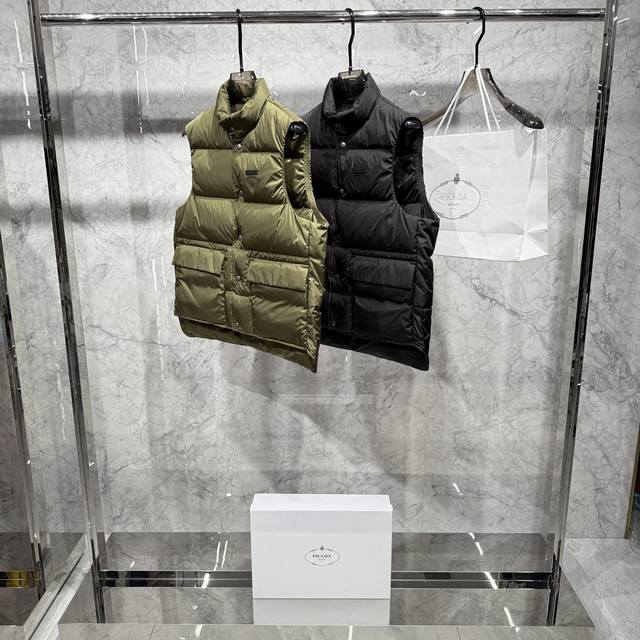 Style No. 6908 2025 Autumn/Winter New Arrival: Pata's latest workwear down vest