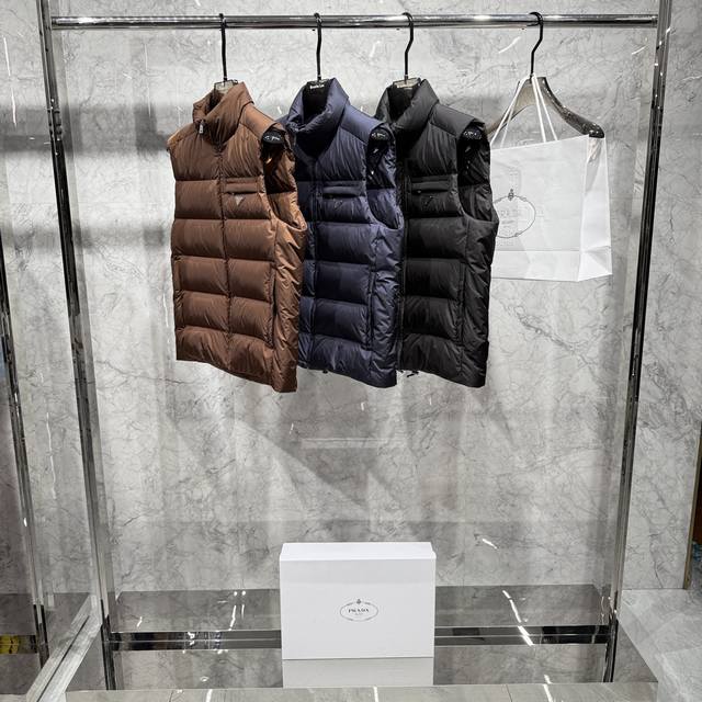 Style No. 6907 2025 Autumn/Winter New Arrival: Pata's latest down vest is now a