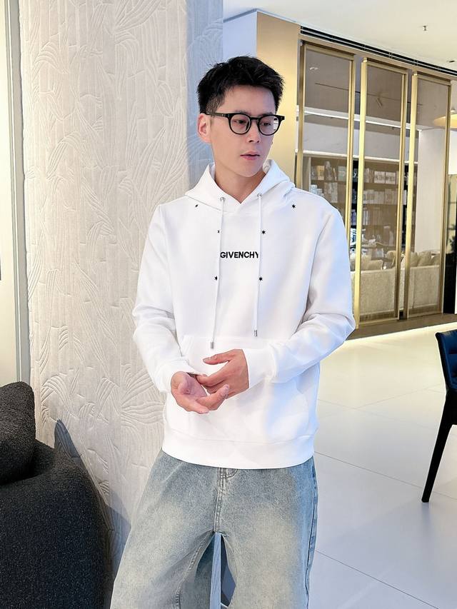 Givenchy 2025 Fall/Winter New Unisex Hooded Sweatshirt, infused with fresh fash