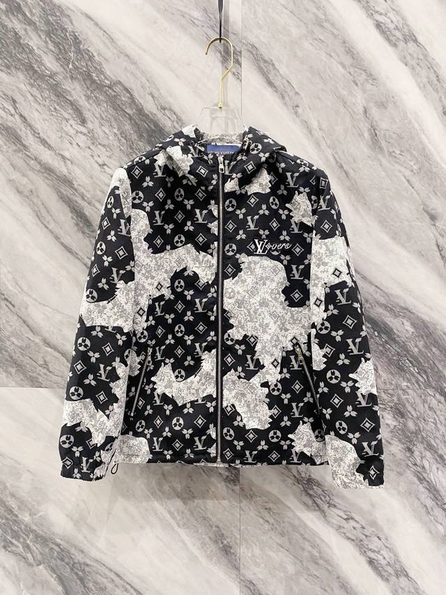 Niujia Autumn/Winter New Arrival: Stylish Trench Coat/Jacket with Customer-Supp