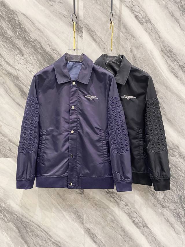 Burberry Autumn/Winter New Arrival: Stylish Trench Coat/Jacket with Customer-Su