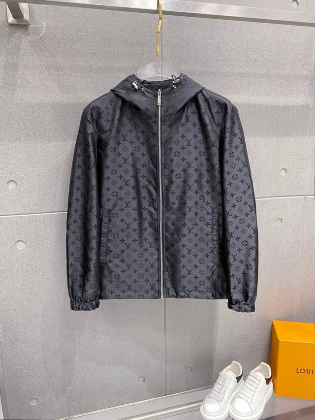 L's early autumn new arrival, a hot-selling casual and fashionable jacket from t