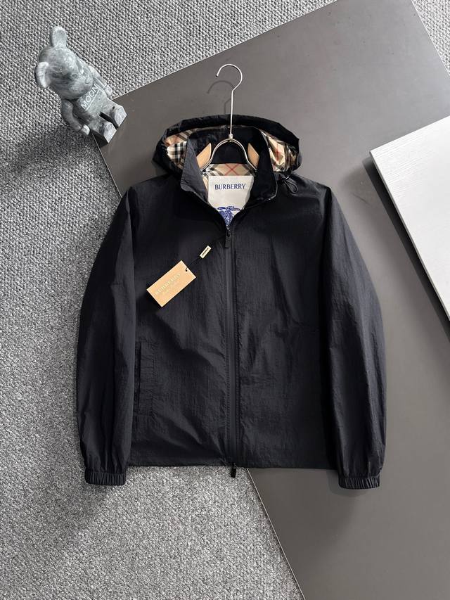 Burberry 25Ss Autumn/Winter New Fashionable and Versatile Men's Casual Jacket.