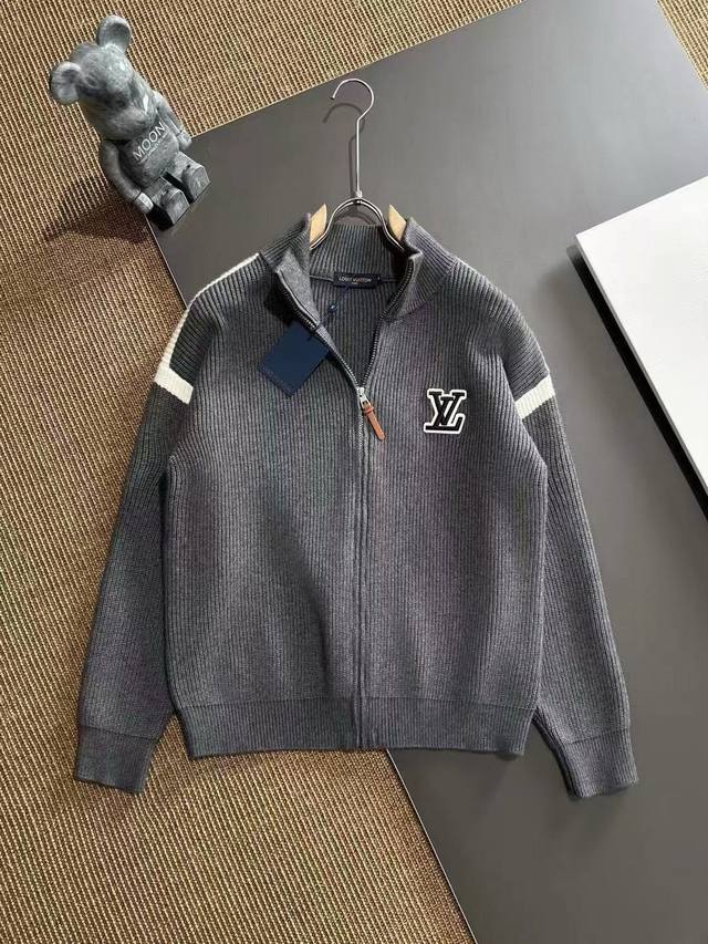 LV (Louis Vuitton) supports returns and exchanges after the New Year. This autum