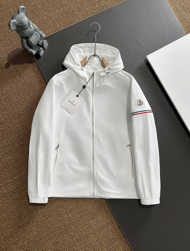 Moncler 2025 Autumn/Winter New Arrival Hot Item, Casual Fashion Jacket, Ultra-A