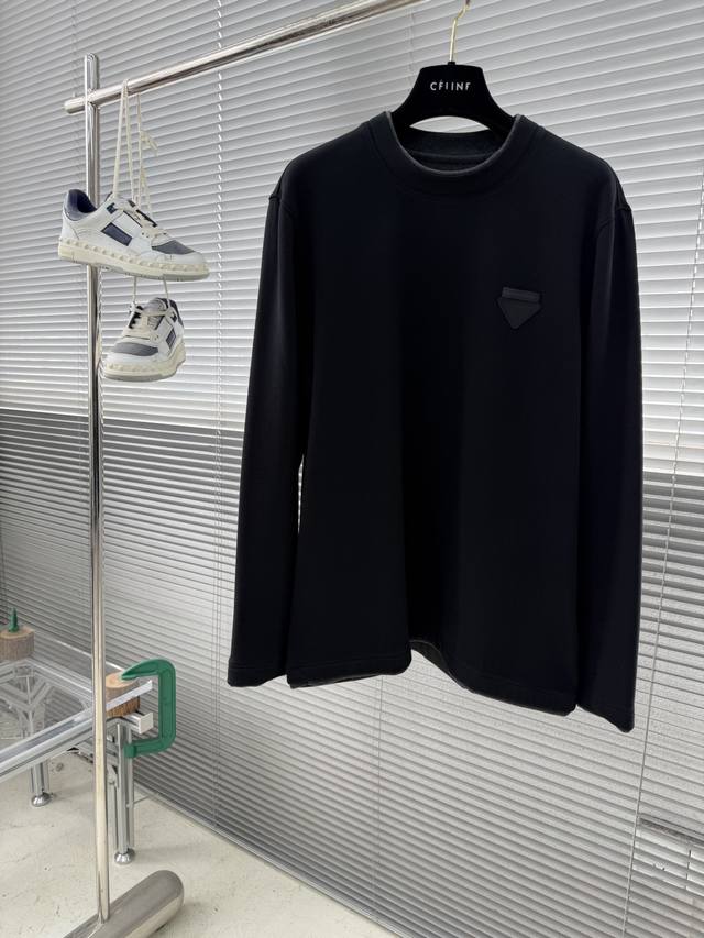 prad 2025 Autumn/Winter New Long-Sleeved Base Layer Top, Warm and Available Now!