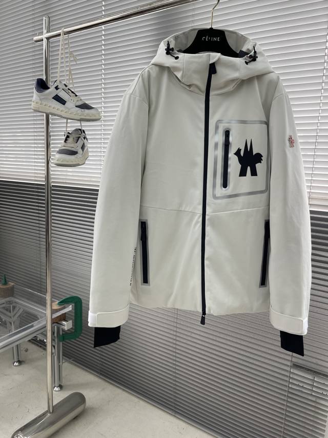 Mon New unisex outdoor ski down jacket with glow-in-the-dark 3M logo! DDD, a bra