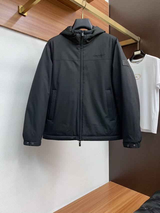 Burberry Top-Tier Version Down Jacket, Standard 90% White Duck Down, New Arriva