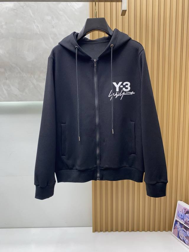 Y3 Autumn/Winter New Men's Zip-Up Sweatshirt Jacket. An essential jacket for out