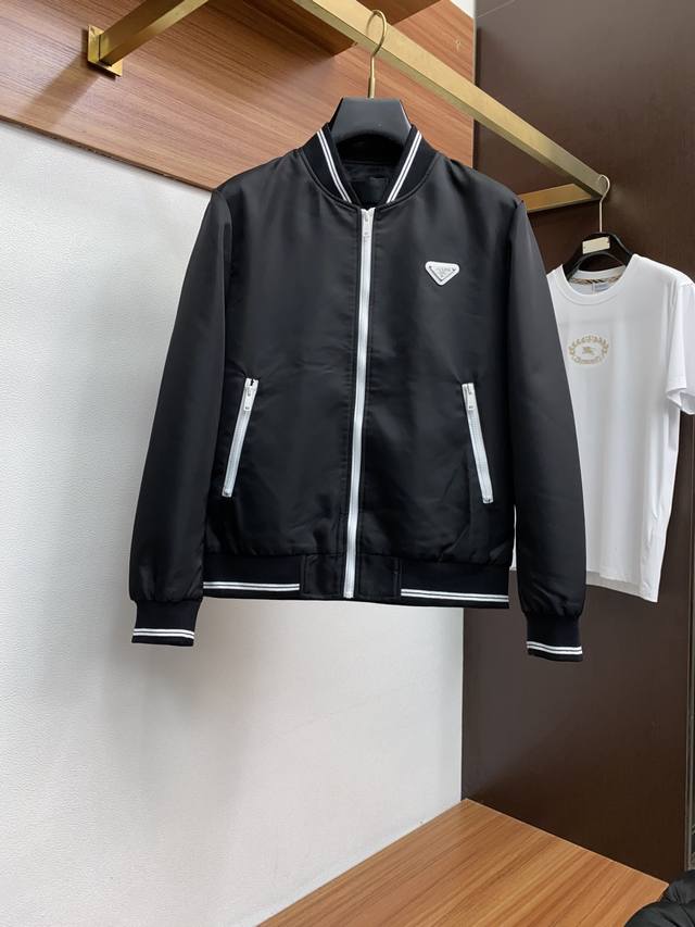 Prada 25Ss latest classic baseball collar jacket, stylish and cool design! A mu