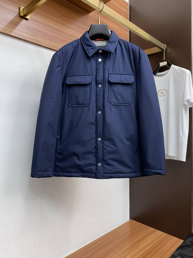 Kiton's new autumn/winter cotton-padded jacket is here! A pocket-strap shirt-sty