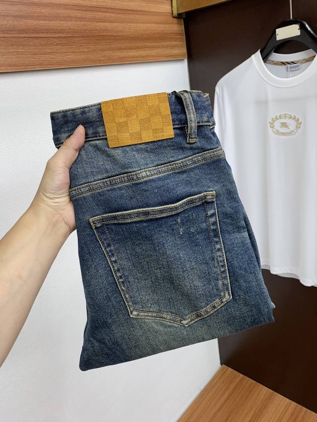 LV Louis Vuitton 25Ss Autumn/Winter New Men's Slim Straight Leg Jeans, Super Sof