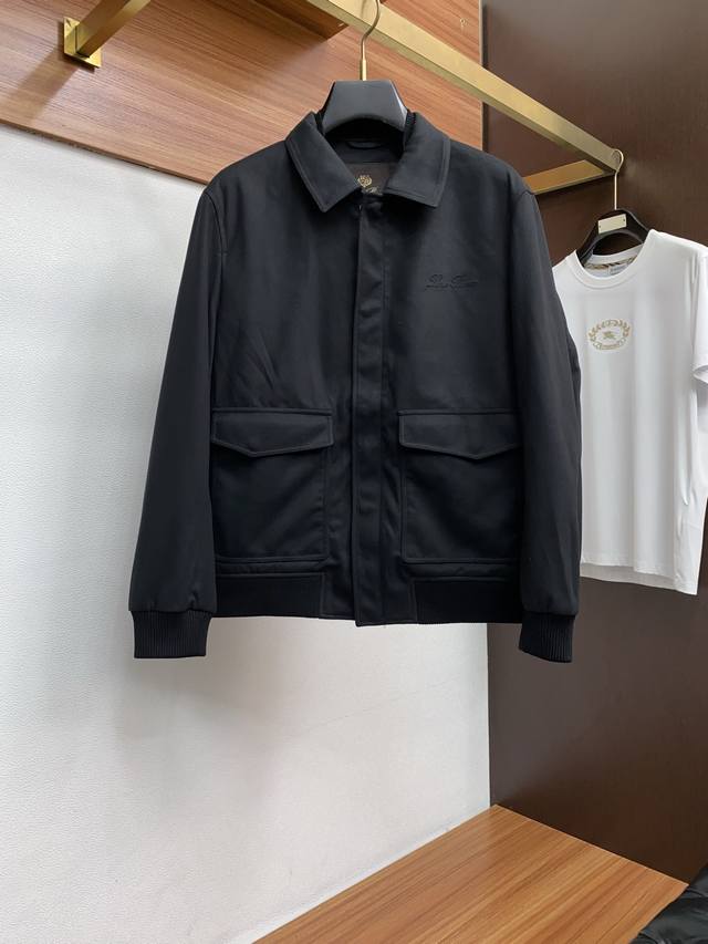 Lp Nuoyou Pianya Jacket: The simple yet sharp baseball collar design is sure to