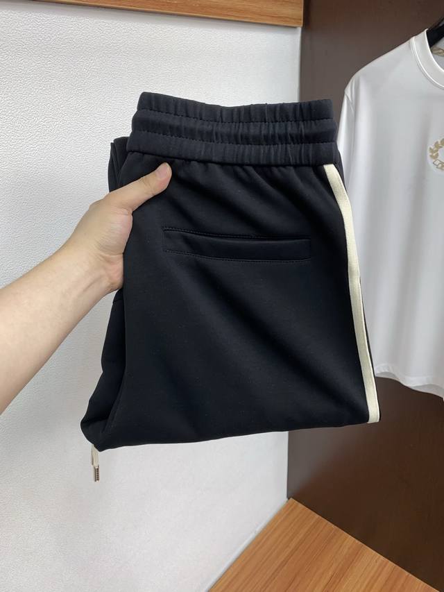 New Louis Vuitton (LV) boutique arrivals. High-quality, original-order, fashion