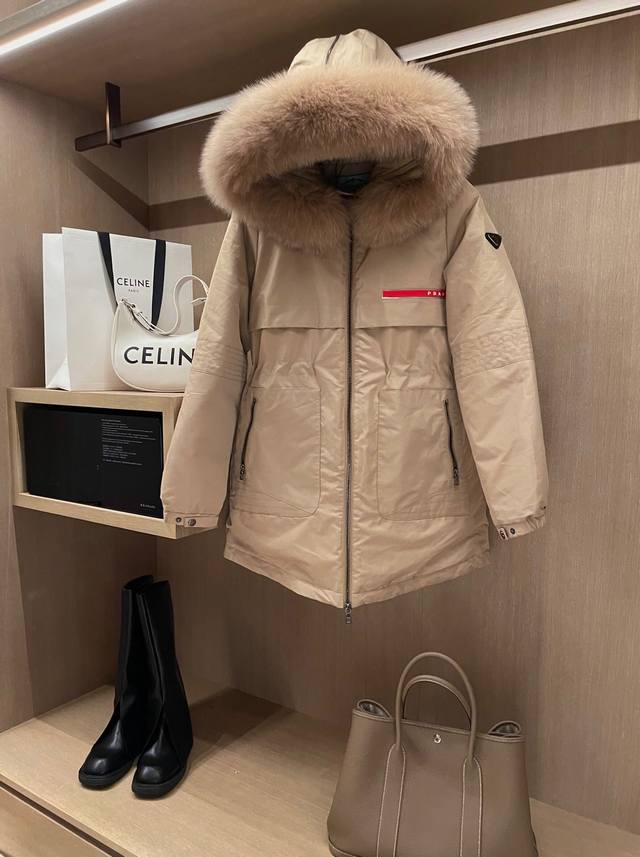 Prada oversized imported fox fur collar super popular down jacket, beige and bl