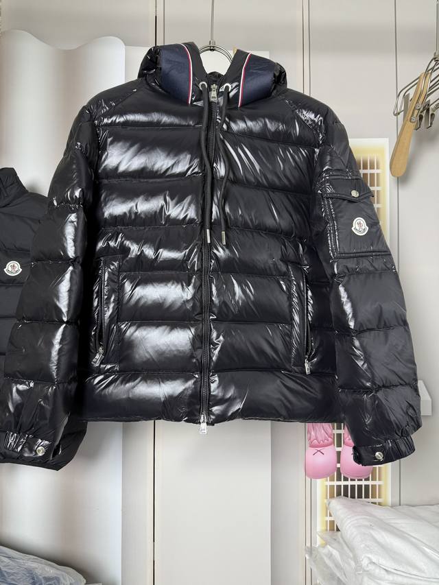 Mon*Cler 2025 New Arrival: Stylish, Versatile, Comfortable, and Breathable Hoode