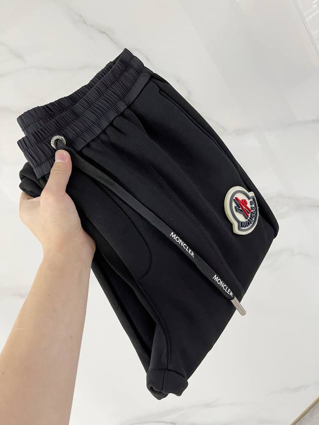 A28-25 Autumn/Winter# Moncler Mink Fleece-Lined Pants Fleece-lined products are