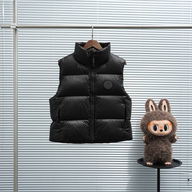 New Arrival: Style 2257 Goose Vest in Black with Black Label DDD