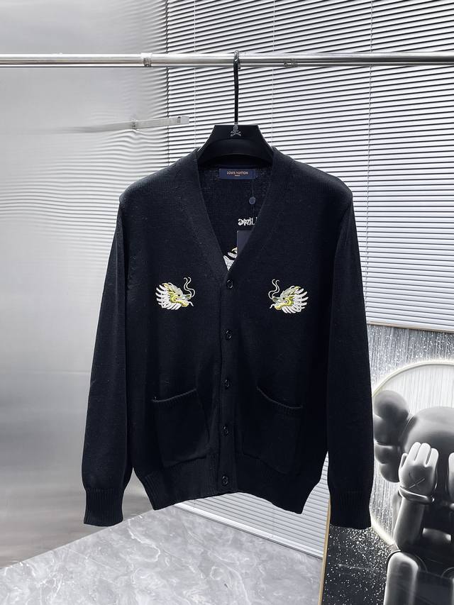 Louis Vuitton LV 2025Ss New Wool Blend Long-Sleeve Cardigan Sweater, High-End V