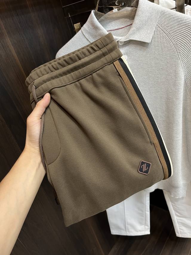 Highly recommend Zegna's 2025 Fall/Winter new casual pants! These Zegna pants a