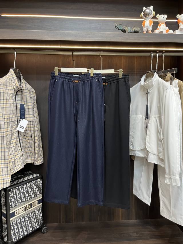 Highly recommend Bottega Veneta 2025 Fall/Winter New Casual Pants! These BV pan