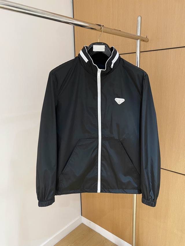 Prada 25Ss Autumn/Winter New Fashionable and Versatile Men's Casual Jacket. The