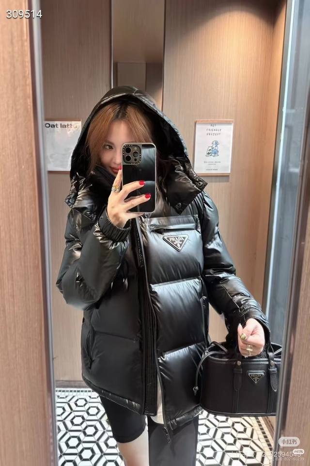 On-body consultation photos Top-tier down jacket new arrival Prada with conceale