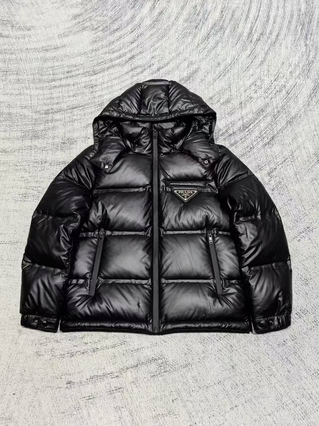 Highest quality, distinguished from ordinary goods. Prada down jacket DDD. Prad