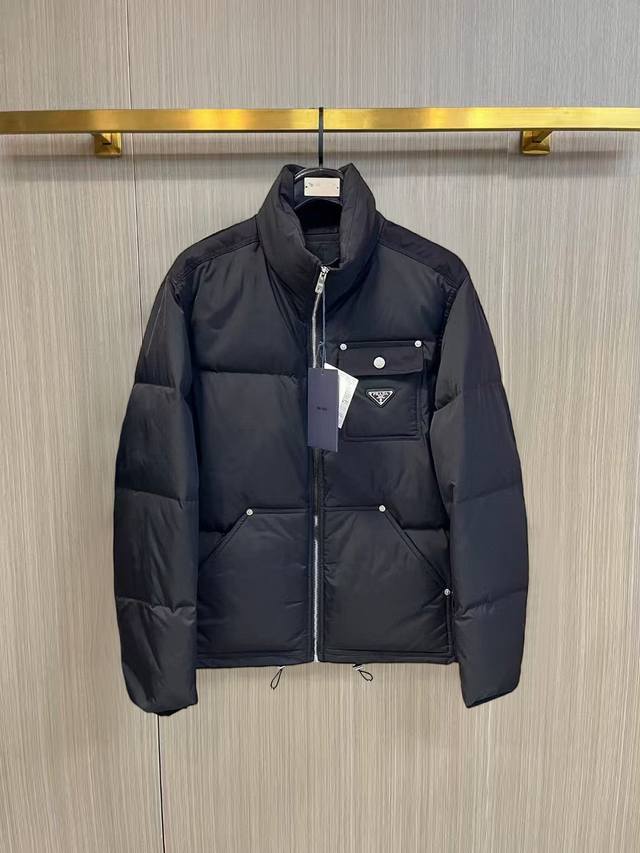 Prada 2025 Spring/Winter New Down Jacket. This is touted as the most expensive