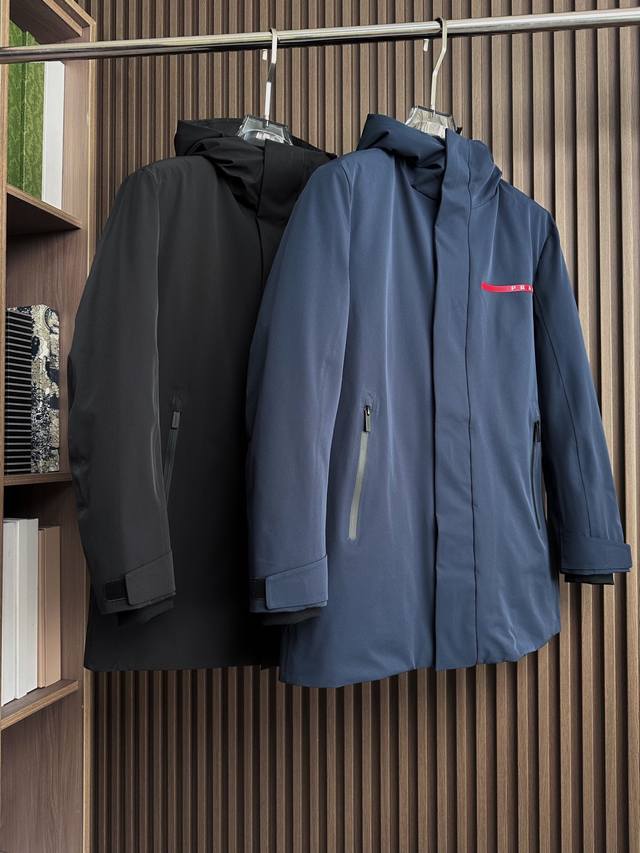 Down Jacket 25Aw Prada Autumn/Winter New Down Jacket This Prada jacket is a hoo