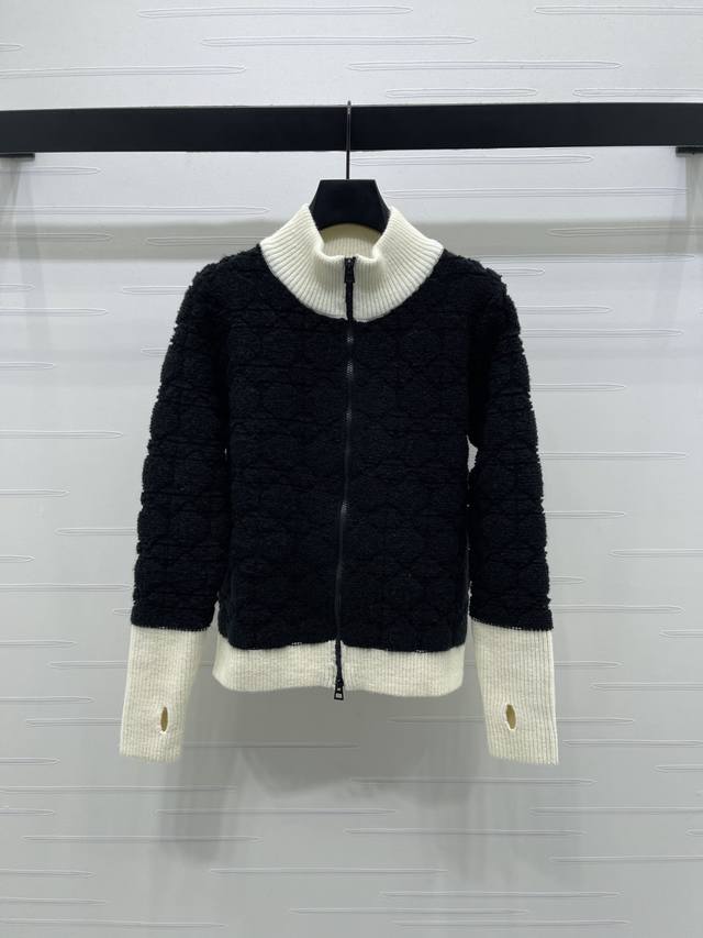 New Arrival! High-Quality Original Dio* 2025 Autumn/Winter Collection! Stand-up