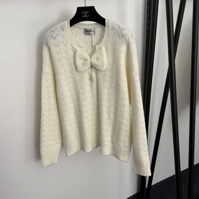 Style No. 20257254 Chanel* New Chanel-style long-sleeved pullover knit sweater
