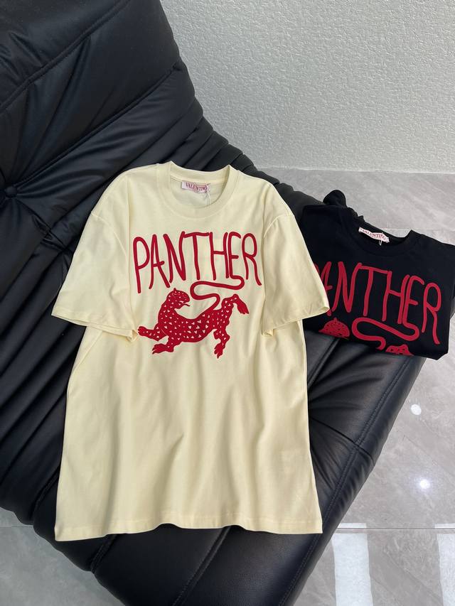 Valentin*26 Early Spring New Flocked Print Short-Sleeve T-Shirt. Made from custo