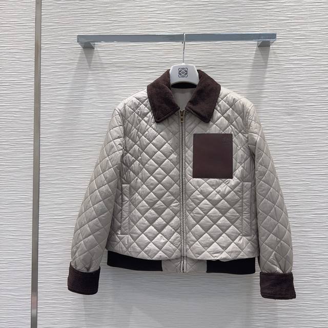 Loe W*E2025Fw Latest Fashion Jacket Classic and Stylish with an Aura of Power Th