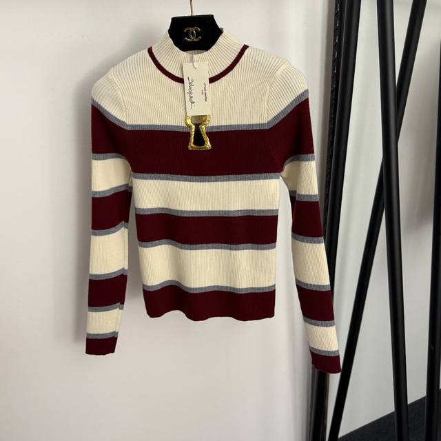 Style No. 20257204 Schiaparelli* New hollowed-out metal keyhole decoration colo