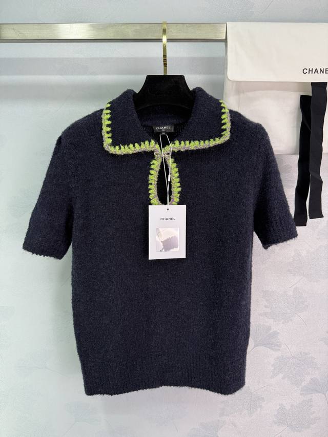 Ch*25N Ski-style Peter Pan Collar Embroidered Bow Double C Knit T-shirt Top, mat